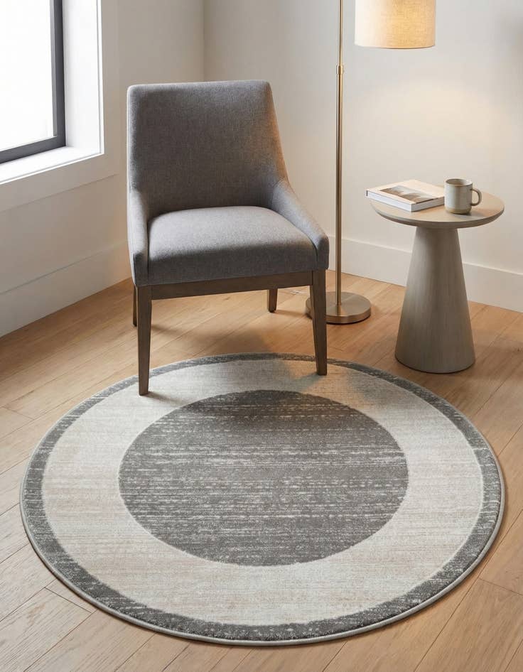 Detail image of 3' 3 x 3' 3 Uptown Yorkville Round Rug