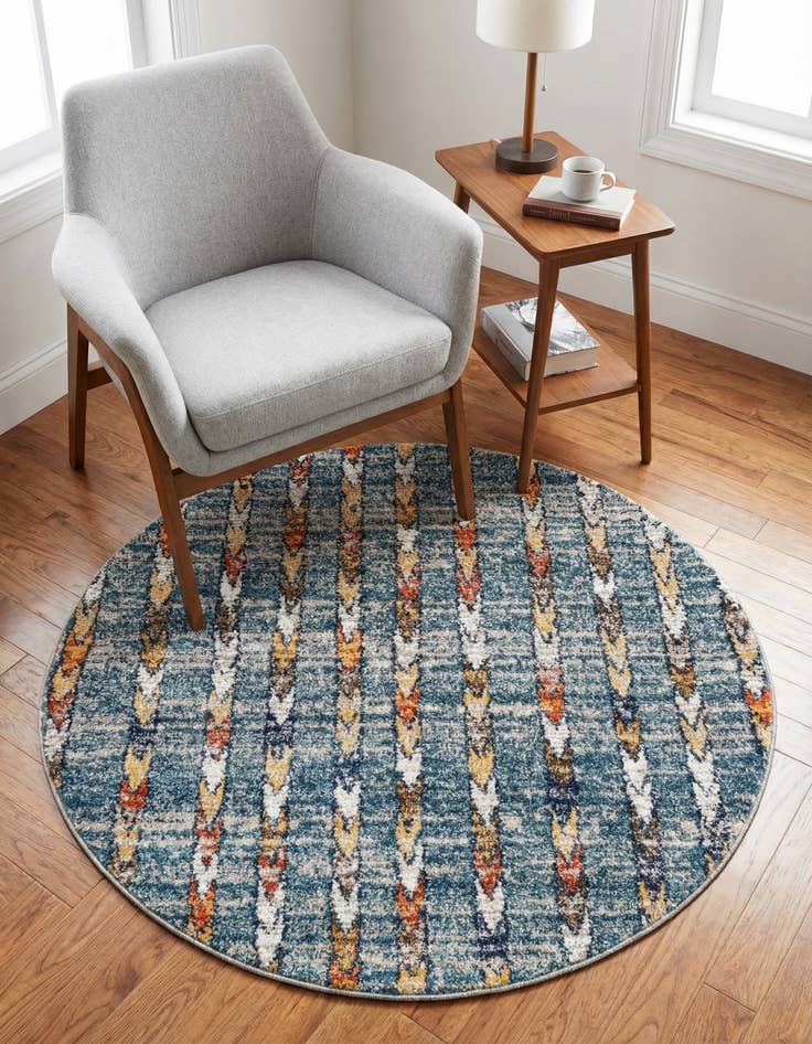 Detail image of 3' 3 x 3' 3 Aramis Round Rug