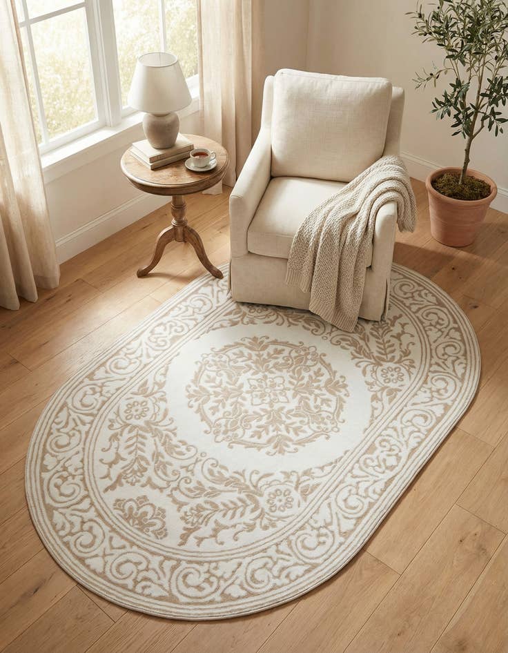 Detail image of 5' 3 x 8' Hermitage Oval Rug