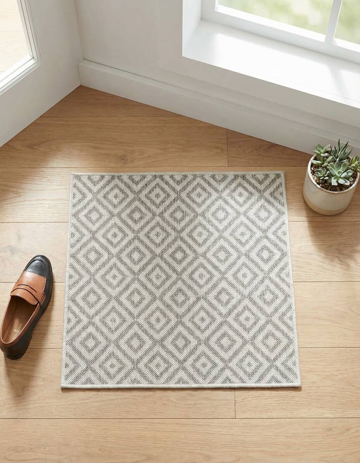 Detail image of 1' 4 x 1' 4 Washable Jill Zarin Costa Rica Indoor / Outdoor Sample Rug