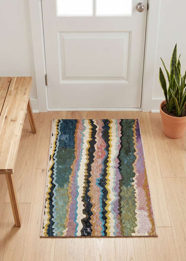 2' x 3' Easy-Clean Modern Indoor / Outdoor Rug
