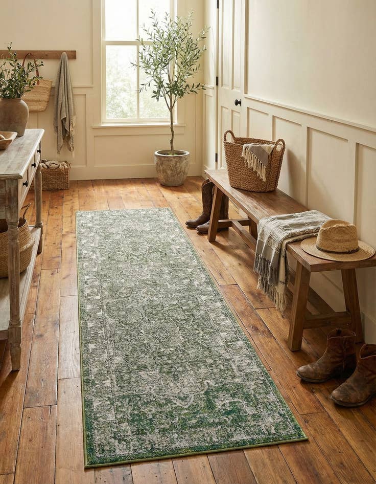 Detail image of 2' 7 x 10' Isabella Runner Rug