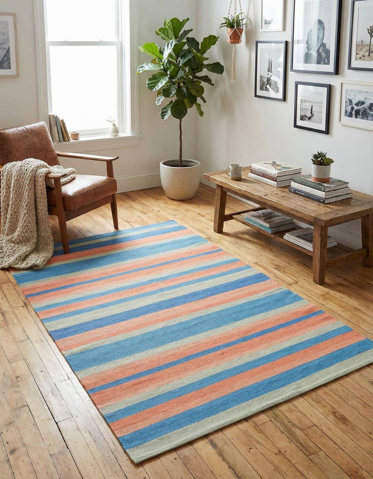 Detail image of 4' 1 x 6' 1  Hand Woven Flatweave Cotton Dhurrie Rug