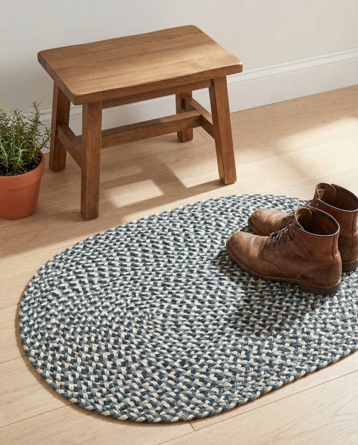 Detail image of 2' x 3' 1 Handmade Tweed Braided Jute Oval Rug
