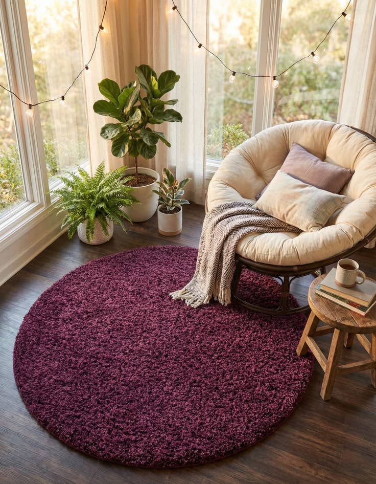Detail image of 4' x 4' Solid Shag Round Rug