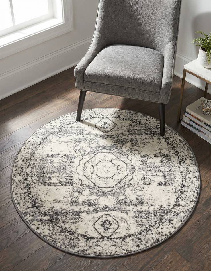 Detail image of 3' x 3' Bexley Round Rug