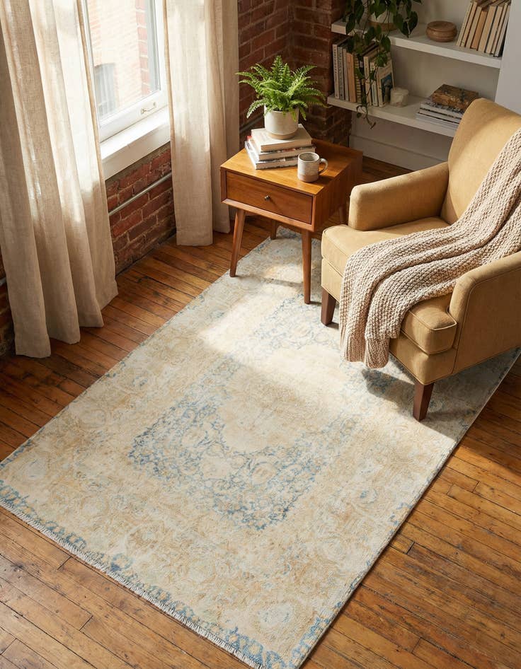 Detail image of 3' 11 x 5' 11 Boutique Rug