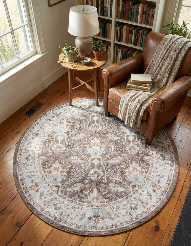 Detail image of 5' 1 x 5' 1 Timeless Round Rug