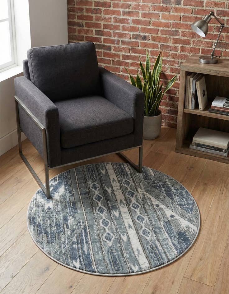 Detail image of 3' x 3' Oregon Round Rug