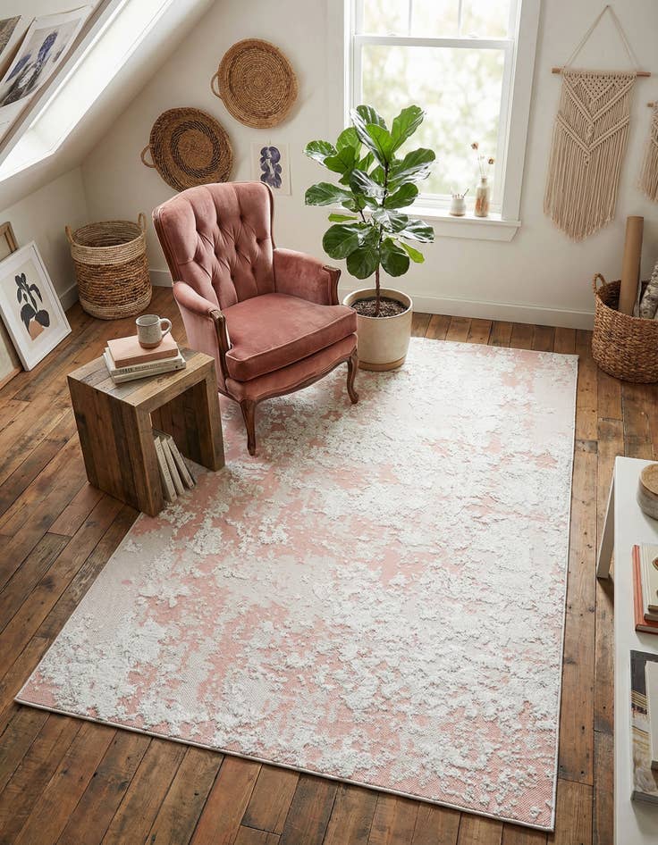 Detail image of 5' 3 x 8' Abbey Rug