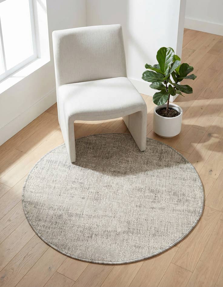Detail image of 3' x 3' Washable Modern Indoor / Outdoor Round Rug