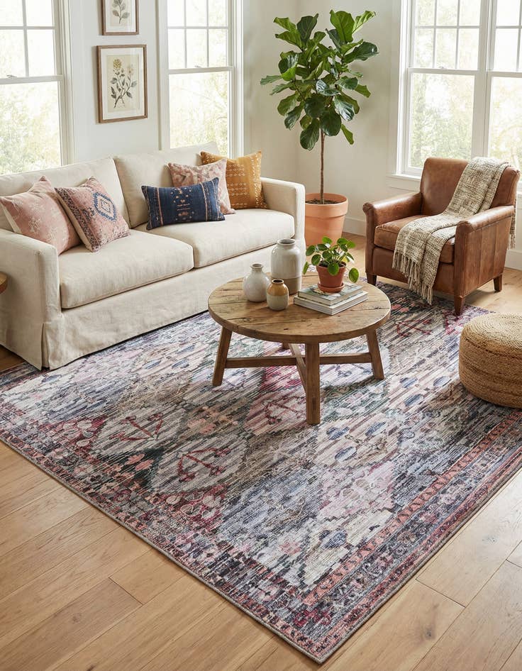 Detail image of 7' 10 x 7' 10 Washable Mangata Square Rug