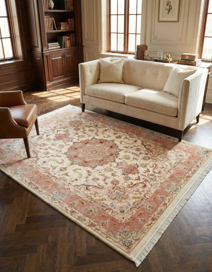 Detail image of 5' x 7' 1 Tabriz Rug