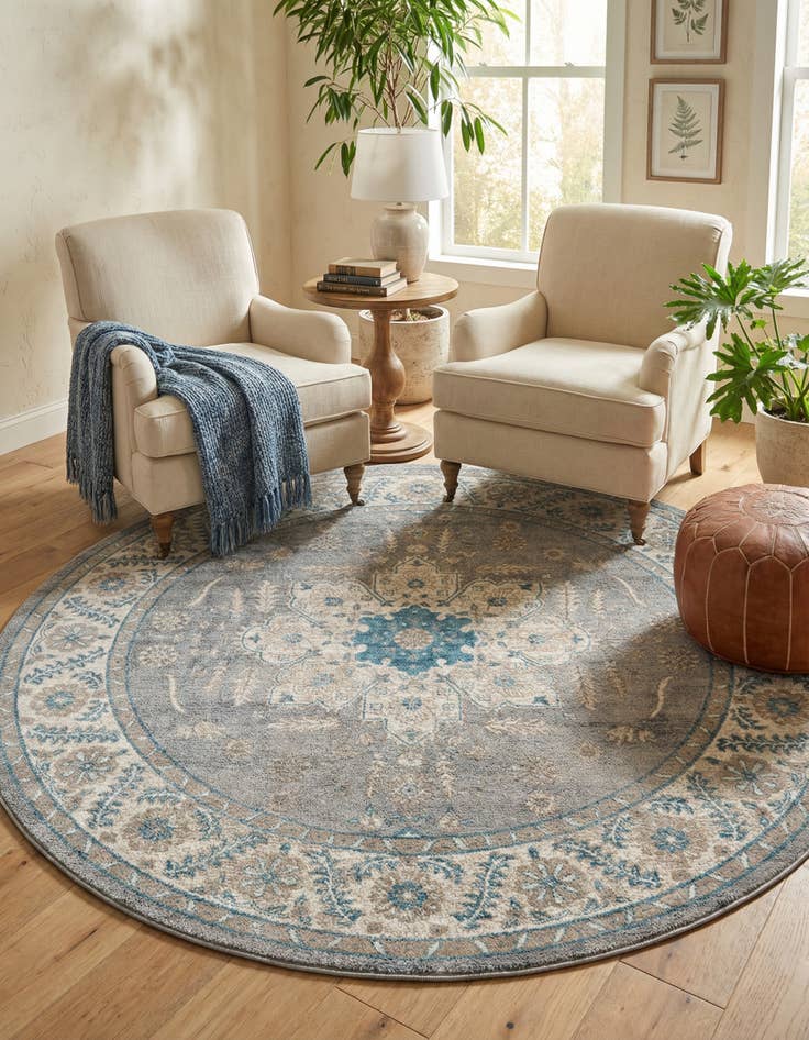Detail image of 8' x 8' Vienna Round Rug
