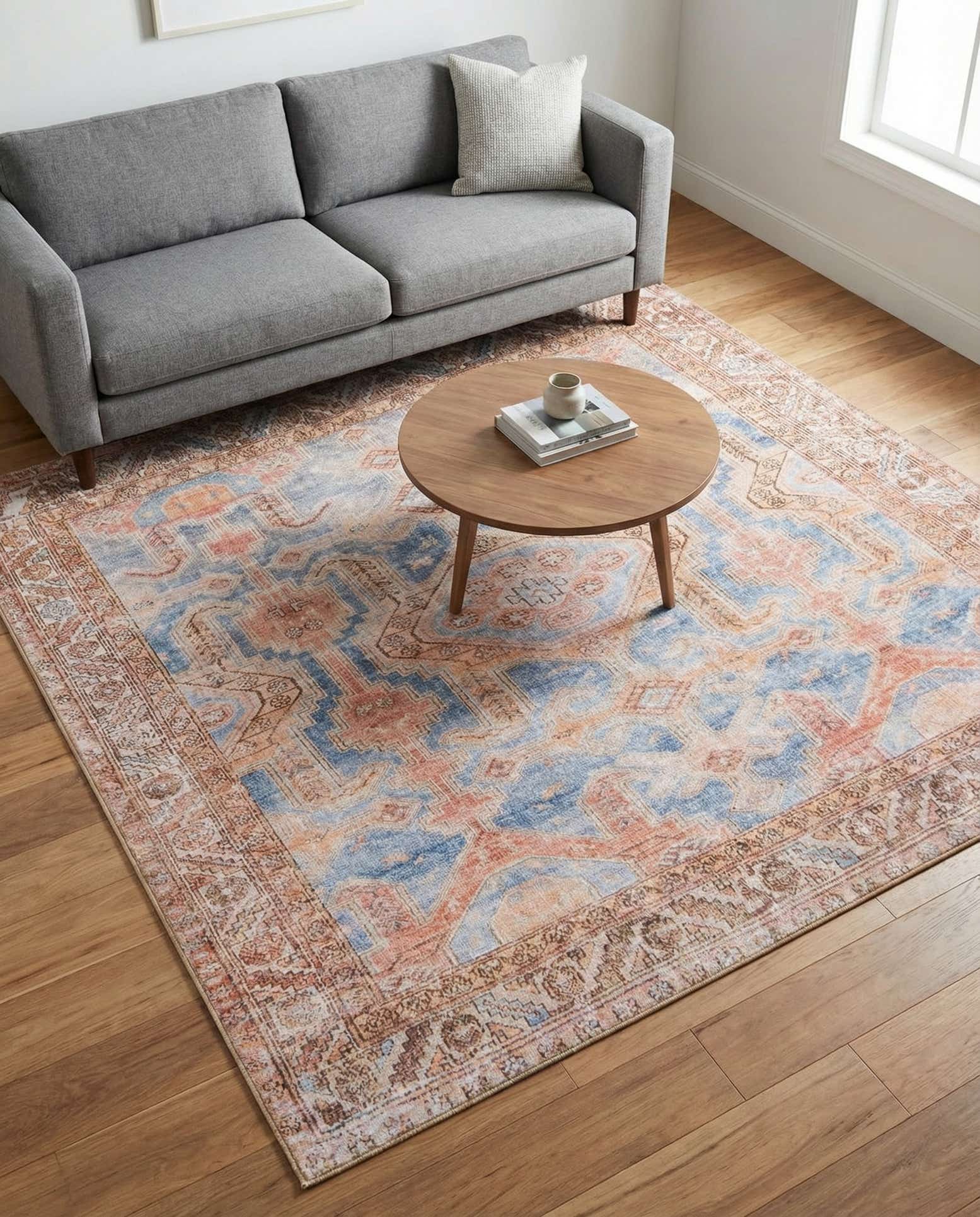 7' 6 x 7' 6 Washable Timeless Square Rug