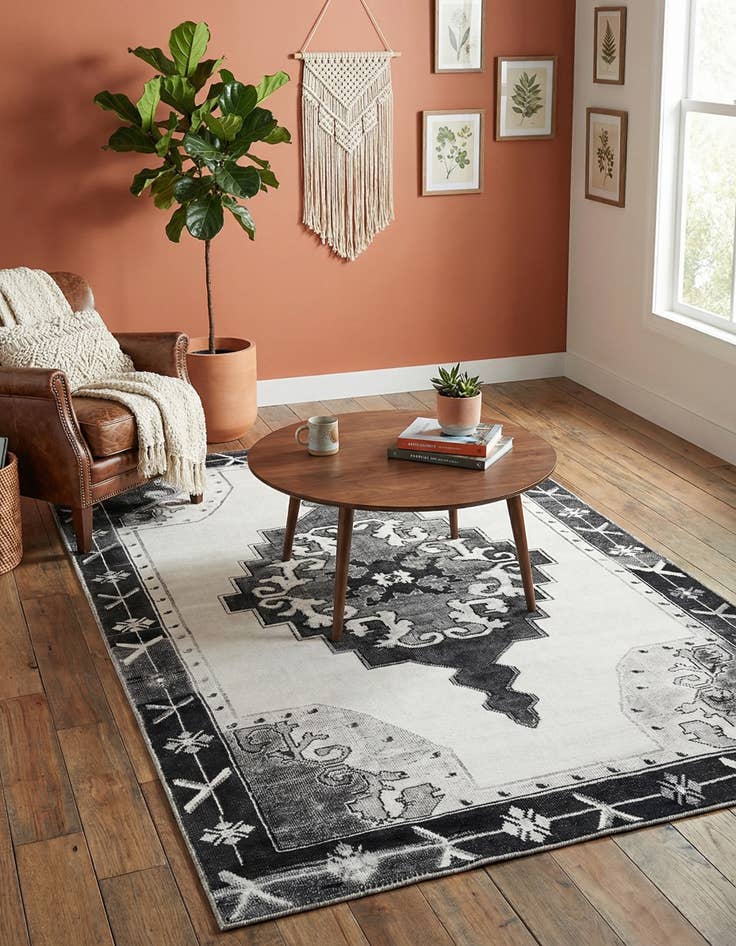 Detail image of 5' x 8' Timeless Rug