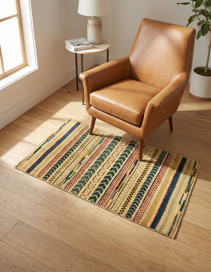 Detail image of 2' 9 x 4' 1 Hand Knotted Modern Ziegler Rug