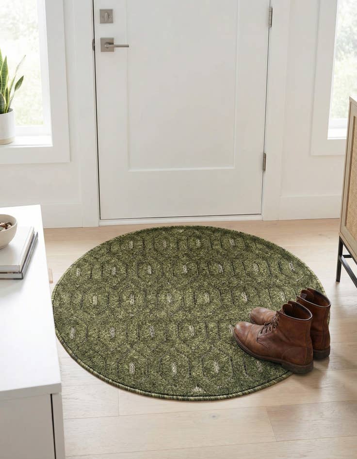 Detail image of 3' x 3' Easy-Clean Trellis Textured Indoor / Outdoor Round Rug