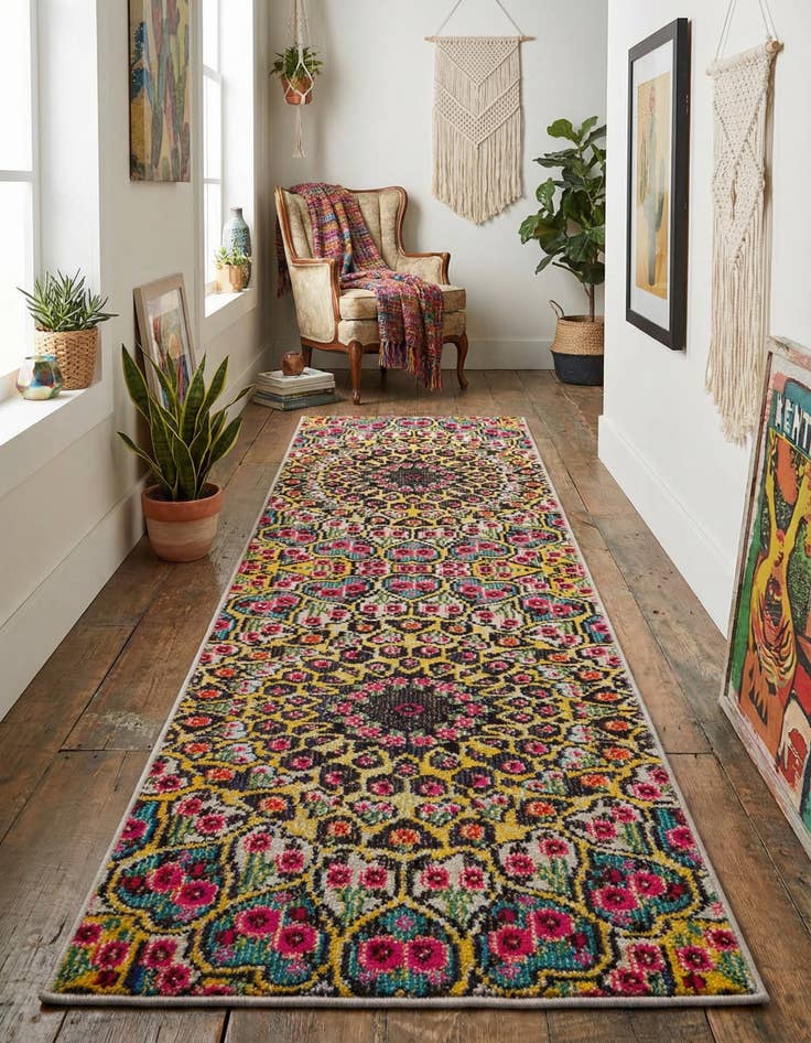 Detail image of 2' x 6' 9 Washable Carnevale Runner Rug