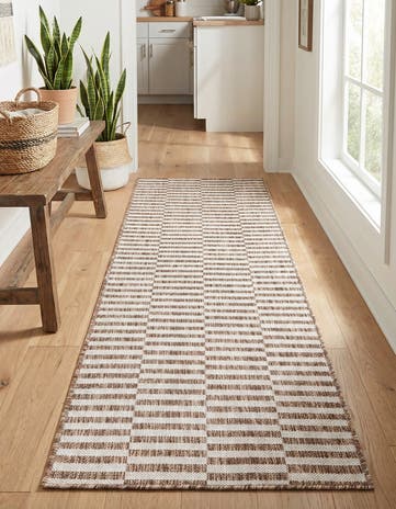 2' x 6' Easy-Clean Ribbon Indoor / Outdoor Runner Rug