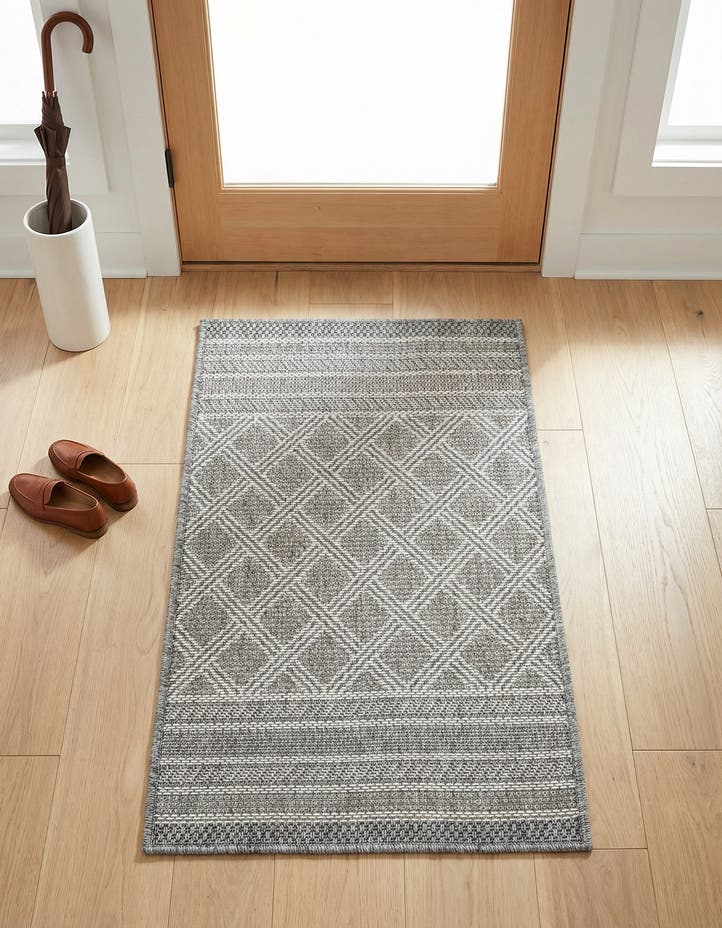 2' x 3' 1 Easy-Clean Lattice Indoor / Outdoo...
