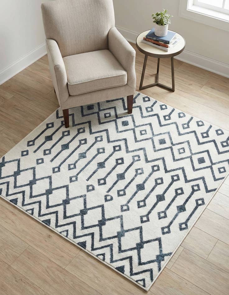 Detail image of 4' x 4' Bohemian Trellis Square Rug