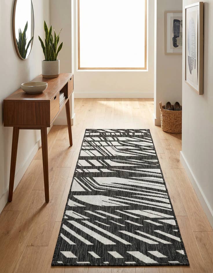 Detail image of 2' x 5' 3 Easy-Clean Modern Indoor / Outdoor Runner Rug