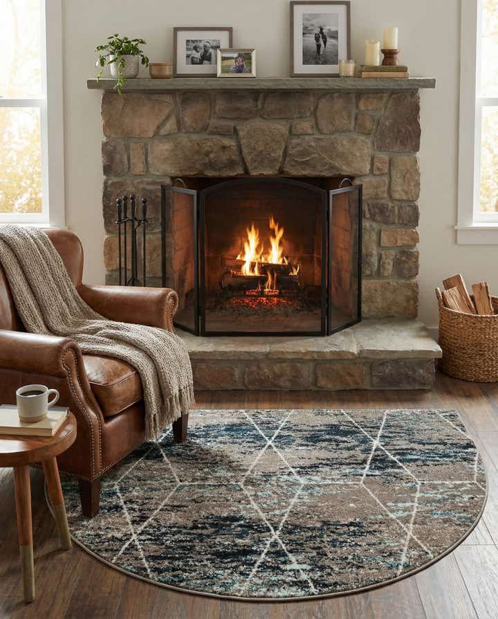 3' x 6' Lattice Frieze Hearth Rug