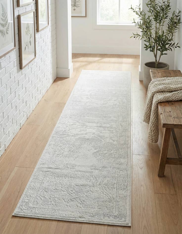 Detail image of 2' x 8' Finsbury Runner Rug