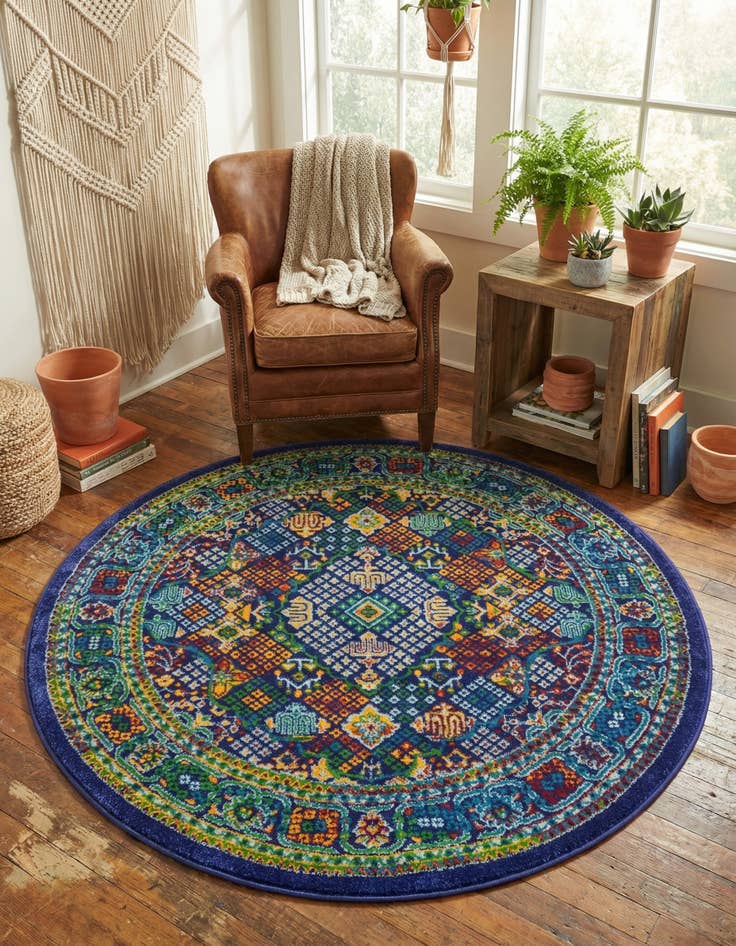 Detail image of 4' x 4' Calypso Round Rug