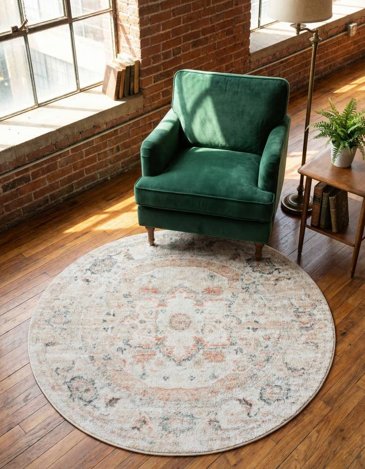 Detail image of 4' x 4' Madeline Vintage Round Rug