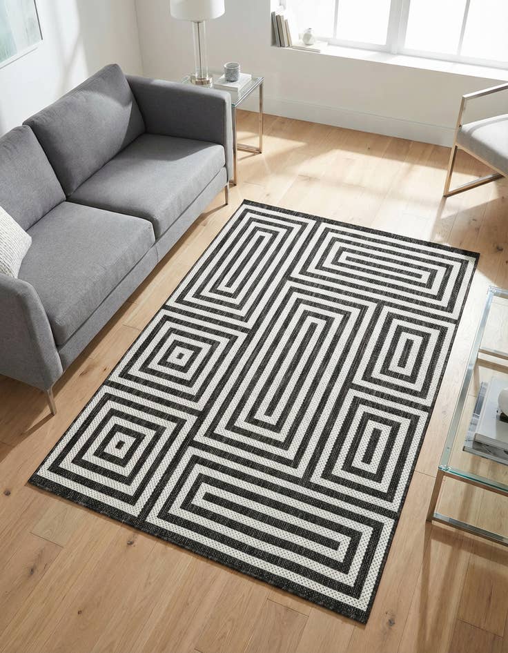 Detail image of 4' x 6' Easy-Clean Modern Indoor / Outdoor Rug