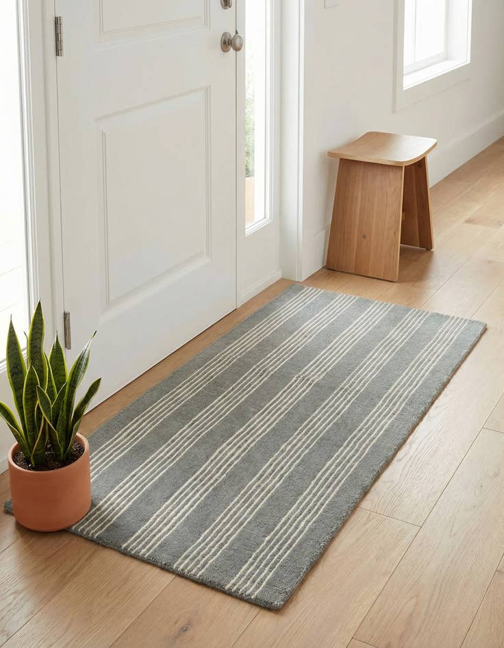 Detail image of 2' x 4' 1 Jill Zarin Striped Wool Runner Rug