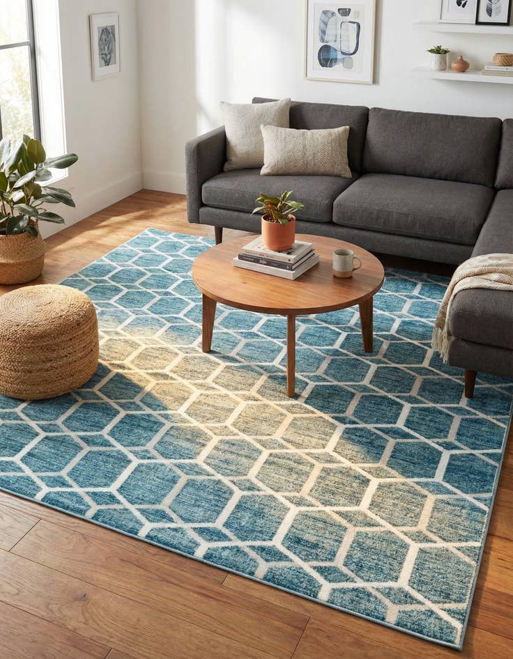 Detail image of 8' x 10' Lattice Trellis Rug