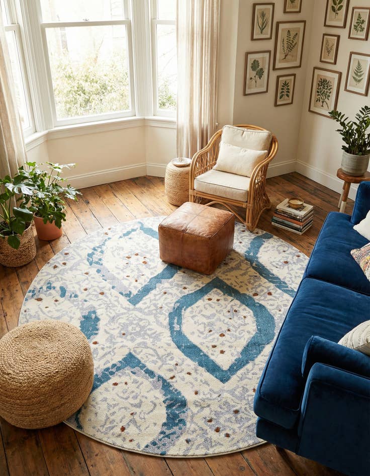 Detail image of 8' x 8'  Washable Casablanca Round Rug