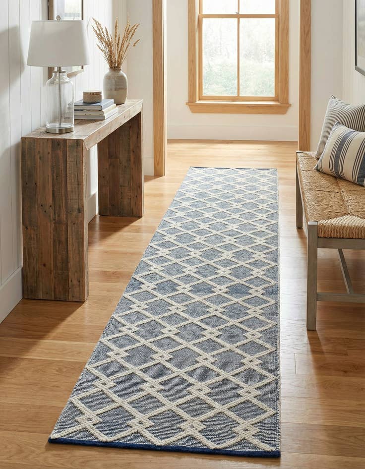 Detail image of 2' 7 x 12' Hand Knotted Jill Zarin Dorset Runner Rug