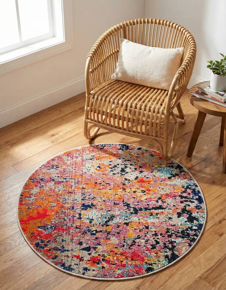 Detail image of 3' 3 x 3' 3 Washable Vivid Round Rug