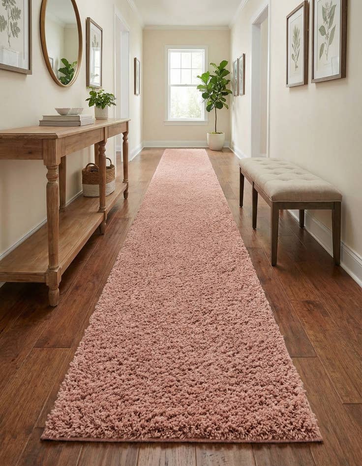 Detail image of 2' 6 x 13' Everyday Shag Runner Rug