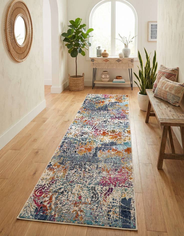 Detail image of 2' 7 x 9' 10 Malibu Runner Rug