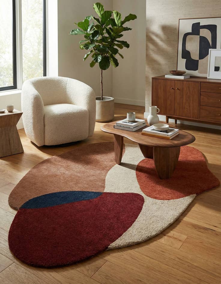 Detail image of 4' 1 x 6' 1 Handtufted Wool Freeform Rug