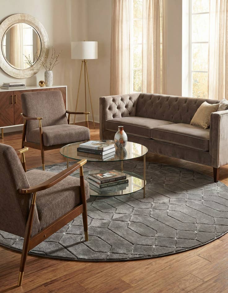 Detail image of 7' 10 x 7' 10  Marilyn Monroe&trade; Glam Trellis Round Rug