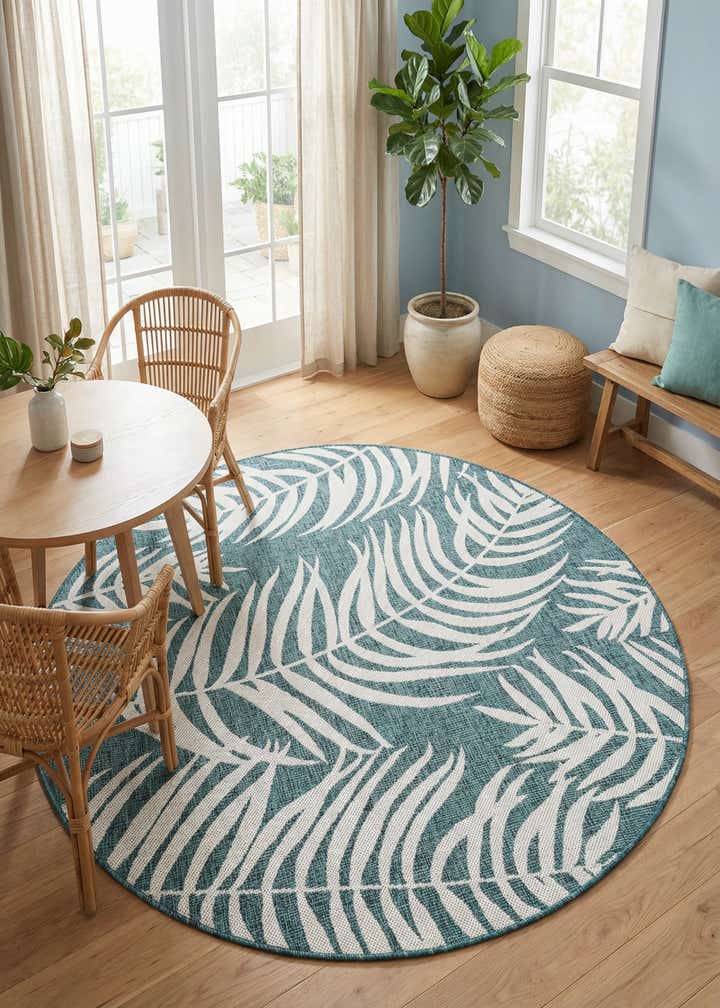 6' x 6' Easy-Clean Botanical Indoor / Outdoor Round Rug
