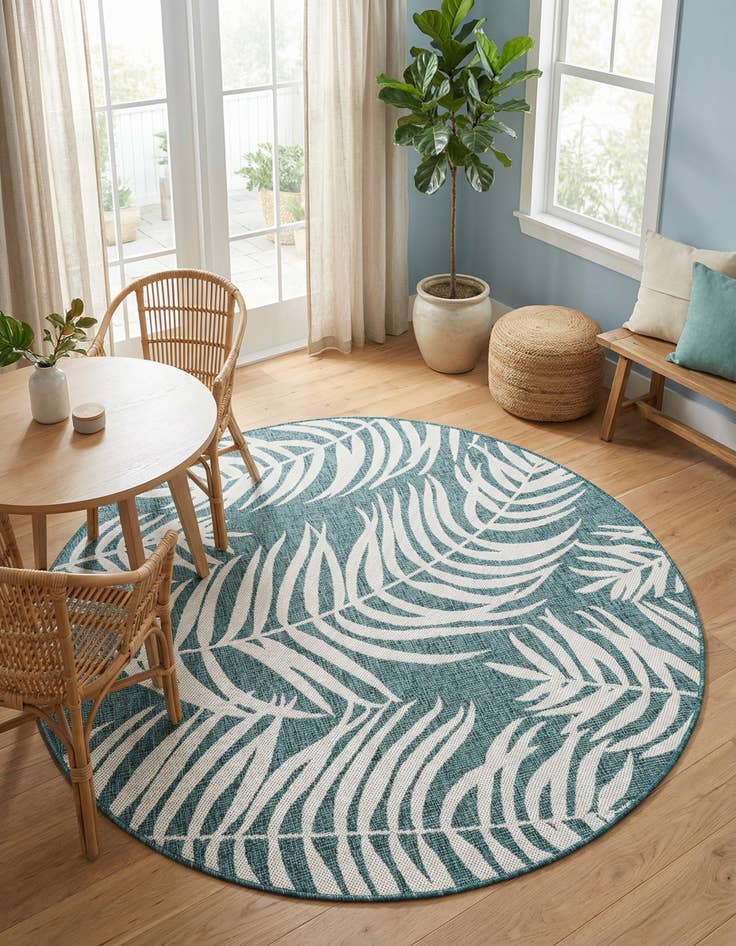 Detail image of 6' x 6' Easy-Clean Botanical Indoor / Outdoor Round Rug