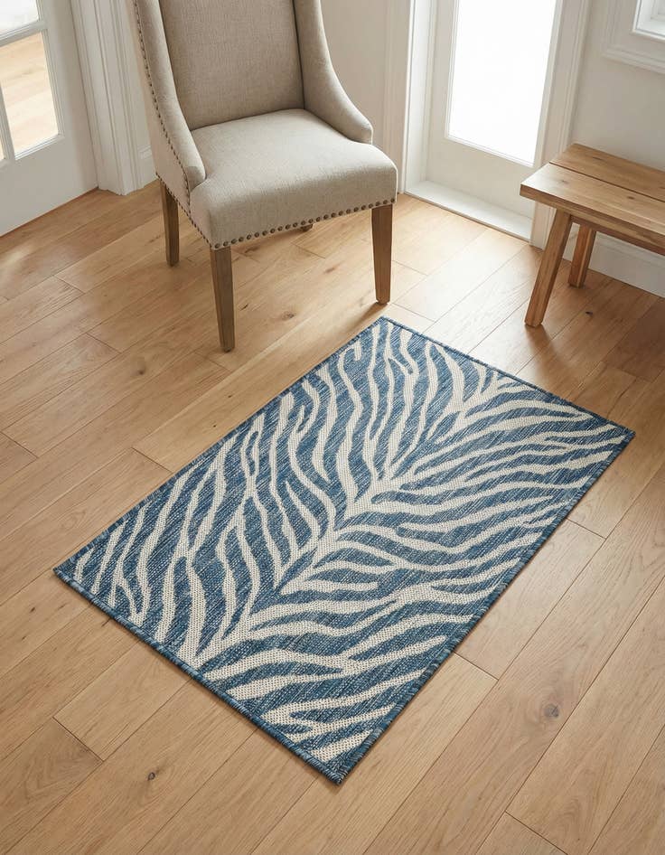 Detail image of 2' x 3'  Washable Safari Indoor / Outdoor Rug