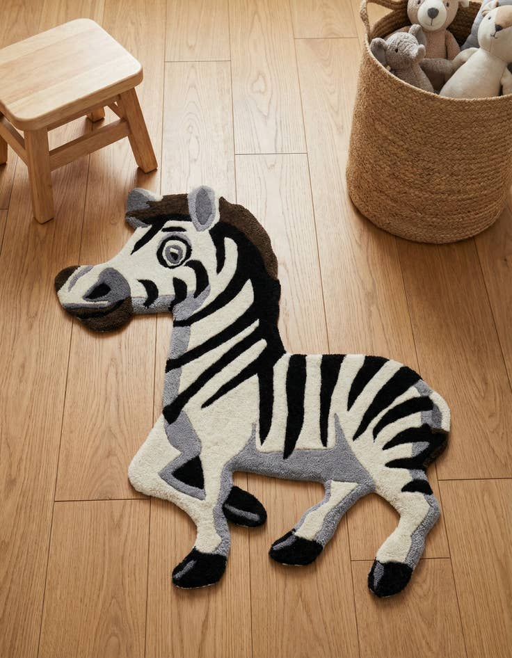 Detail image of 2' 6 x 3' 1 Playtime Kids Wool Freeform Rug