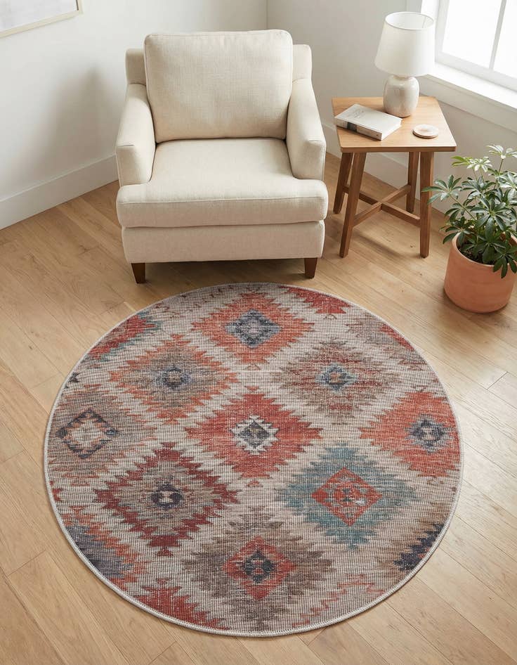 Detail image of  4' x 4'  Washable Sisu Round Rug