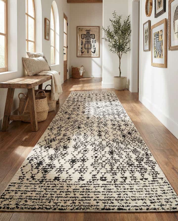2' 7 x 10' Morocco Runner Rug