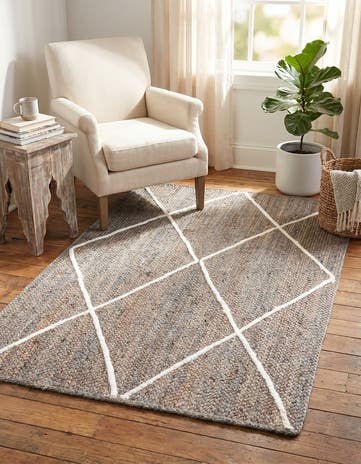 3' 3 x 5' 1 Handmade Braided Jute Rug