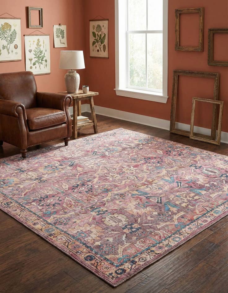 Detail image of 7' 10 x 7' 10 Washable Nostalgia Square Rug