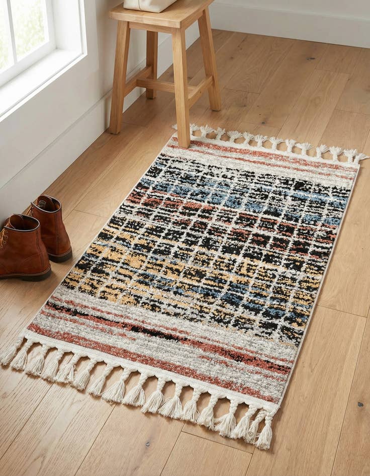 Detail image of 2' x 3' Aramis Rug